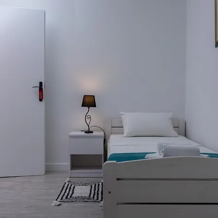 Apartment Blue Mile